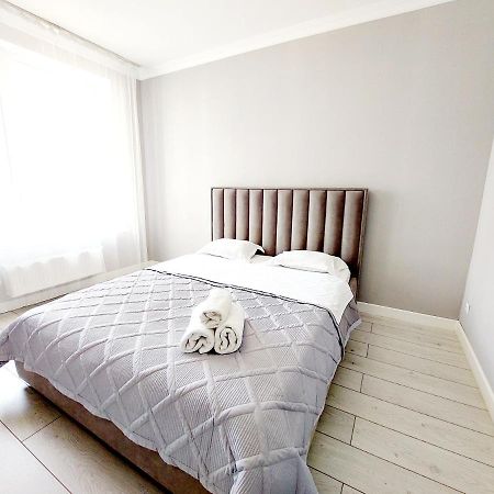 Апартаменты В Жк Only Sun Astana Eksteriør bilde